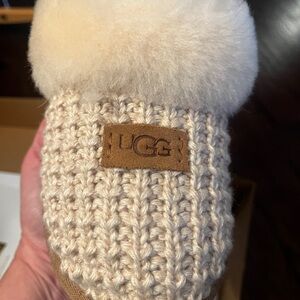 UGG Cream Knit Kids slippers